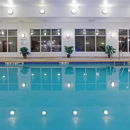 Holiday Inn Express & Suites Buffalo By Ihg