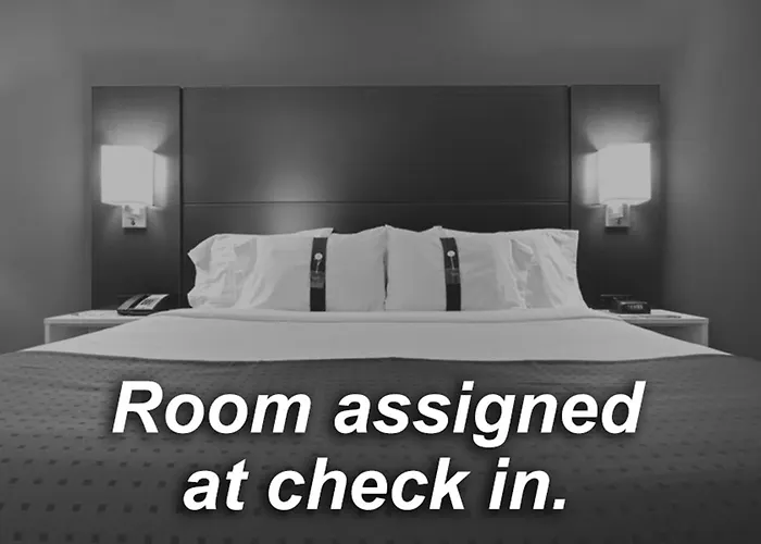 Express & By Ihg 2* Buffalo