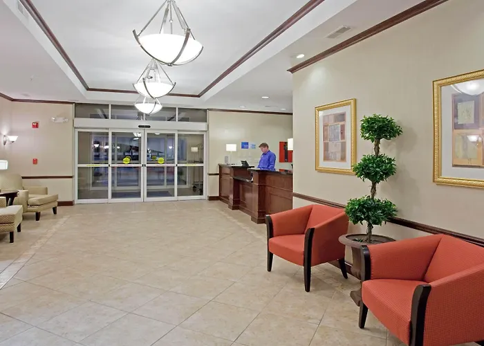 Express & By Ihg Hotel