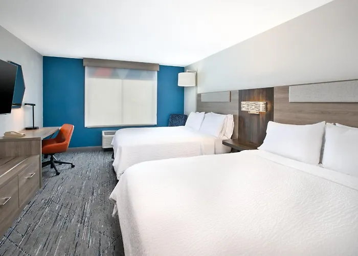 Express & By Ihg