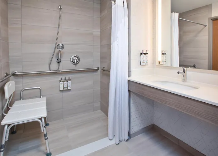 Express & By Ihg Hotel