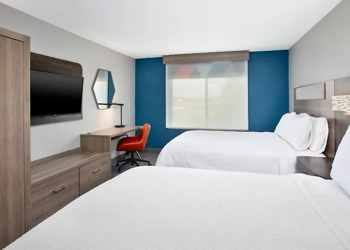 Express & By Ihg Hotel Buffalo