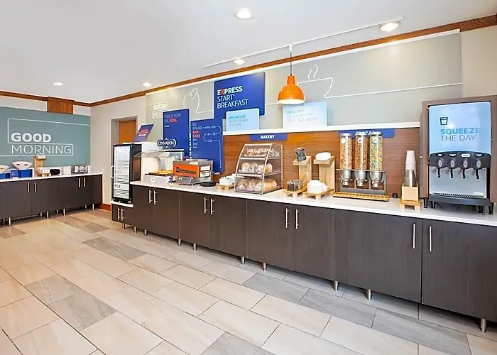 Hotel Express & By Ihg Buffalo