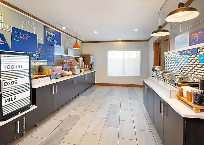 Express & By Ihg