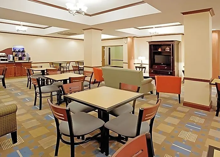 Express & By Ihg Buffalo